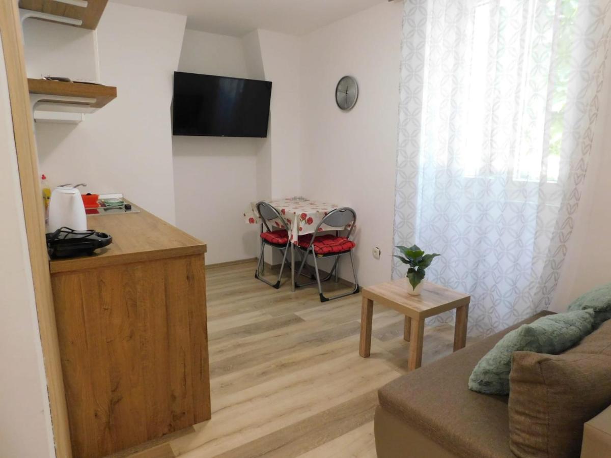 Studio Marinella Apartment Cres